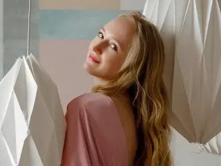 JuliaSewald anal