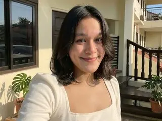 LaraSnow nude