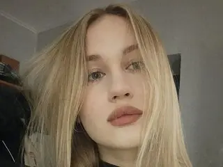 SadieTandon amateur